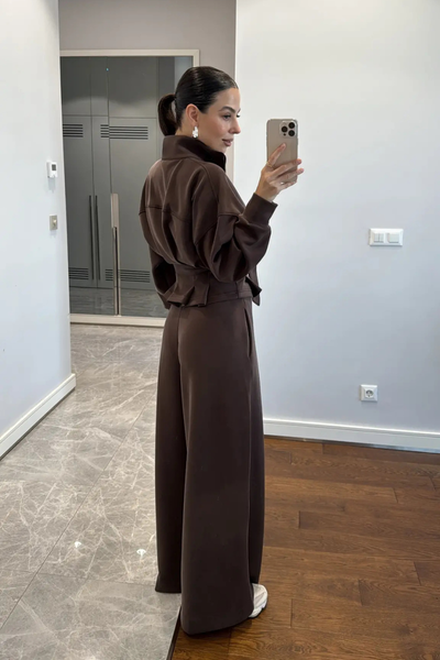 Lavi™ | Moderne getailleerde tweedelige outfit