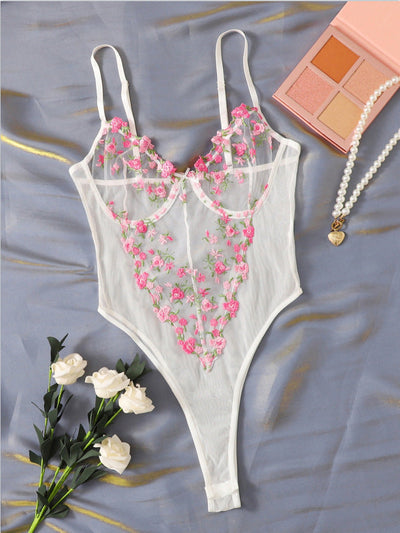 Julie™ | Body met geborduurde vlinders